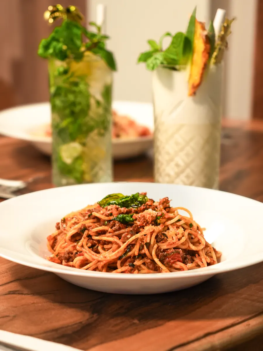La Fiamma · Dishes & cocktails